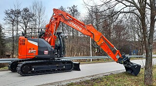 vis_bagger_zx135.jpg